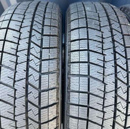 ﾀﾞﾝﾛｯﾌﾟ
ｳｲﾝﾀｰﾏｯｸｽ03 165/65R14 ダンロップ　 イボ付き