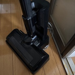 【美品】アイリスオーヤマ　コードレス掃除機の画像