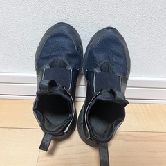 NIKE ブラック　18cmの画像