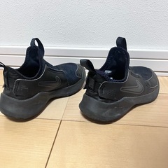 NIKE ブラック　18cmの画像