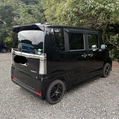 HONDA N-BOXカスタム　車検新規2年付けます。の画像
