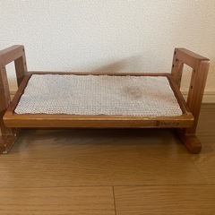 ペットエサ置き台の画像