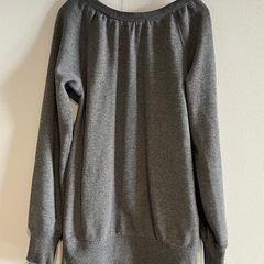 NICE CLAUP プルオーバーの画像