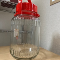 果実酒びん　4ℓの画像