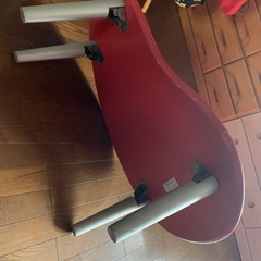 折りたたみテーブルの画像