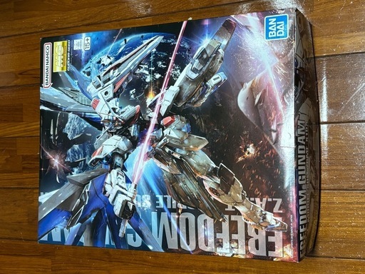 ガンプラ　
MG フリーダムガンダムVER2.0