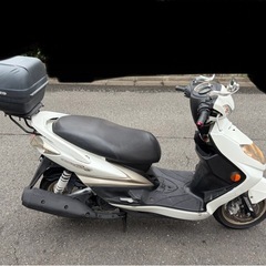 ヤマハ　YAMAHA シグナスx 台湾5期　最終　se464 se44j 2型　折り畳みステップ　インジェクション  セル始動　小型　わんワンツー の画像