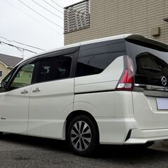 即乗りＯＫ セレナハイブリッド ハイウェイスター エマージェンシーブレーキ ナビ フルセグTV Bluetooth フリップダウンモニター アラウンドビューモニター 両側パワスラ インテリキー クルコン LEDライト LEDフォグ ETCの画像