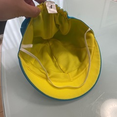 たつみ幼稚園　あられ組　カラー帽子　美品の画像
