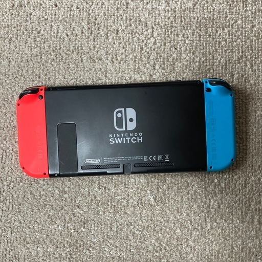 Nintendo Switch 本体 ネオンカラー Joy-Con ドック 充電器 ストラップ　ケース付き