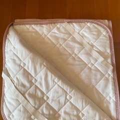 敷きパッドシングルの画像