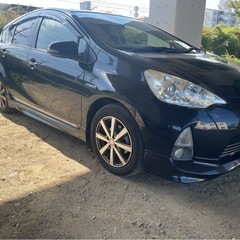 toyota aqua hybridの画像