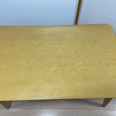 まだまだ使えるダイニングテーブルの画像