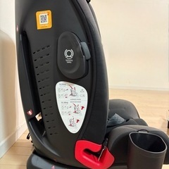 joie チャイルドシート　ISOFIX ドリンクホルダー付き　1歳〜12歳の画像