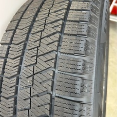 225/60R17 BLIZZAK VRX2  タイヤのみ４本セットの画像