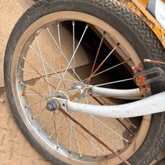 折りたたみ自転車の画像