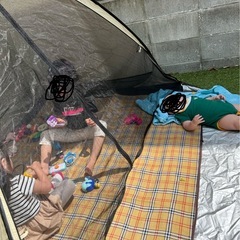 ポップアップテントの画像