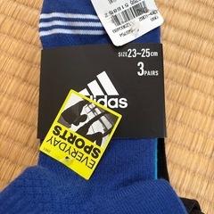 新品　adidas靴下　23-25センチ　3足の画像