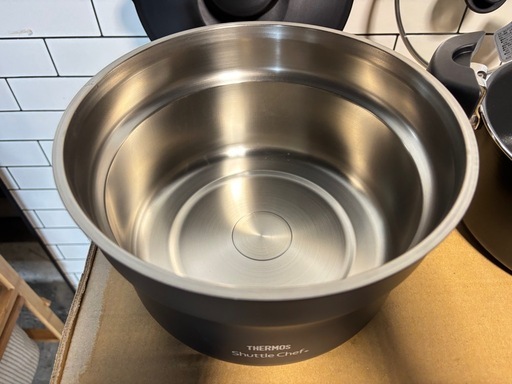 サーモス 真空保温調理器 シャトルシェフ  楽天市場】サーモス 真空保温調理器 4.3L IH対応 シャトルシェフ 保温 