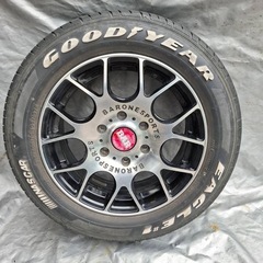 ハイエース❣️タイヤ215/60R17❣️4本の画像