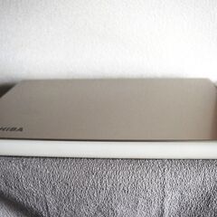 美品!!TOSHIBA定番Corei5最新Windows11メモリ4GB高速SSD240GBWifi接続可能カメラ内蔵の画像