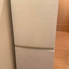 冷蔵庫の画像