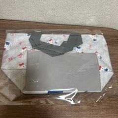 ハローキティ　保冷バックの画像