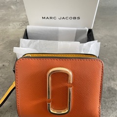マークジェイコブス　二つ折さいふ財布の画像