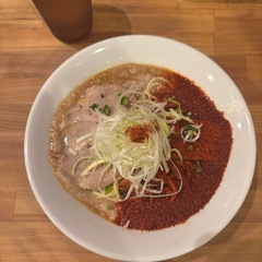 今日の22時ぐらいからラーメン行ける人居ませんか?🍜
