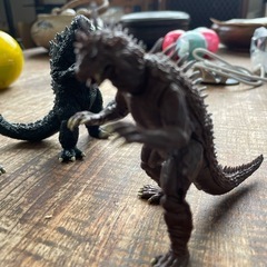 4 bandai ゴジラ ガシャポンの画像