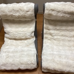 ニトリのリクライニング式座椅子2個セットの画像