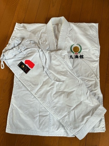 ヒロタ空手着3点セット　サイズ2.5記名有り