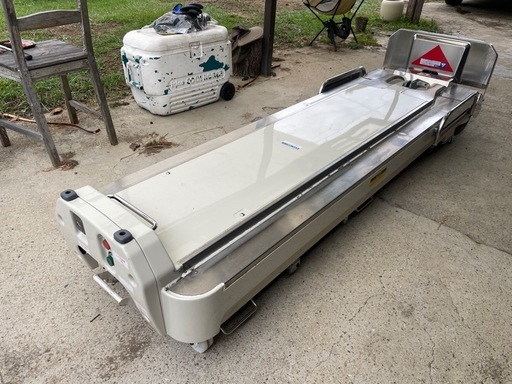 ストレッチャー車載防振台