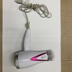 ヘアードライヤーの画像