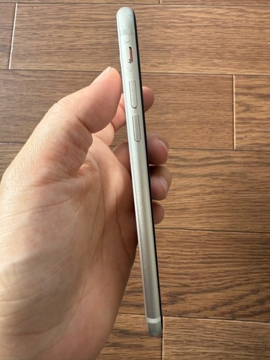 iPhone SE3 第3世代 ホワイト 64GB