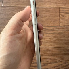 iPhone SE3 第3世代 ホワイト 64GBの画像