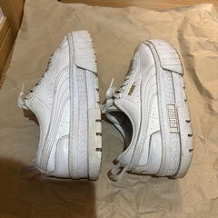 プーマ　レディース　スニーカーの画像