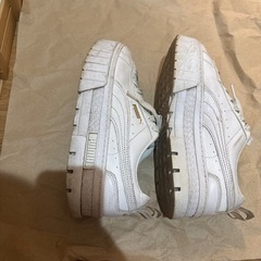 プーマ　レディース　スニーカーの画像