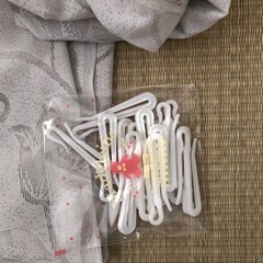 レースカーテン　腰高窓用　花柄の画像