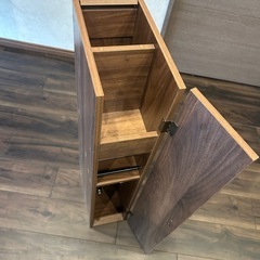 トイレットペーパーバスケットの画像