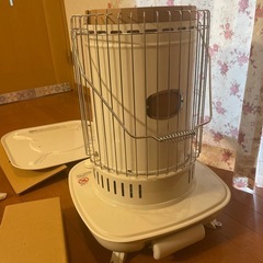 未使用品！　コロナ　丸型　石油ストーブの画像