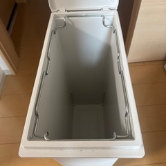 無印ゴミ箱の画像