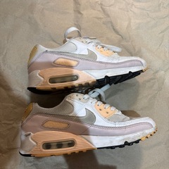 NIKE スニーカー　エアマックス24cmの画像