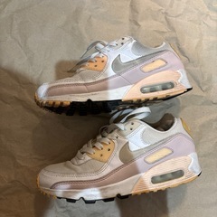 NIKE スニーカー　エアマックス24cmの画像