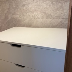 IKEA ノーズドリ　タンスの画像