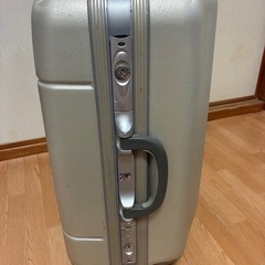 キャリーケースの画像