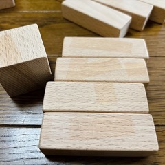 積み木　トラックの画像