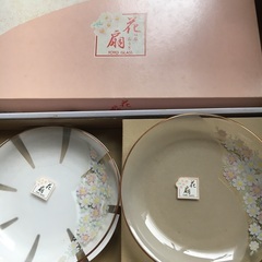 ガラス食器　未使用5枚セットです。の画像