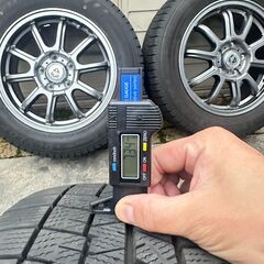 16インチ スタッドレス 山あり ダンロップ最上級 ウィンターマックス03 WM03 205/60R16 ノア ヴォクシー セレナ ステップワゴン プリウスα その他多数 美品ホイール付きの画像