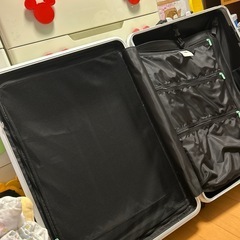 キャリーケース
の画像